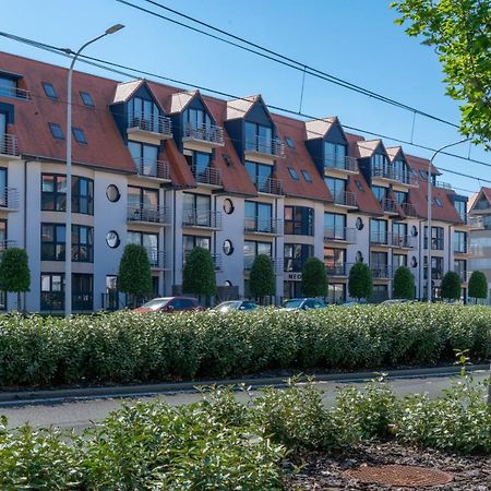 Sans Souci - Residentie Neoportus Apartment Nieuwpoort Luaran gambar