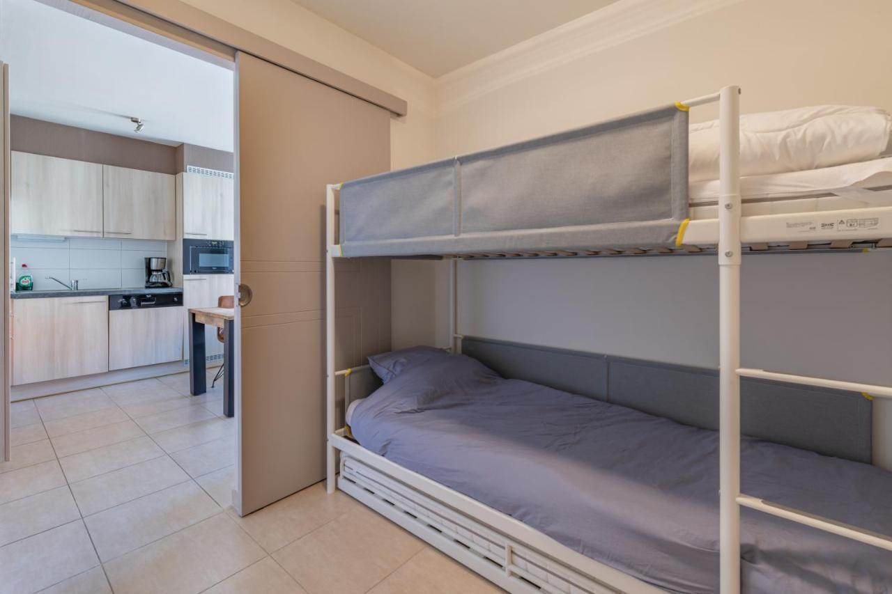 Sans Souci - Residentie Neoportus Apartment Nieuwpoort Luaran gambar