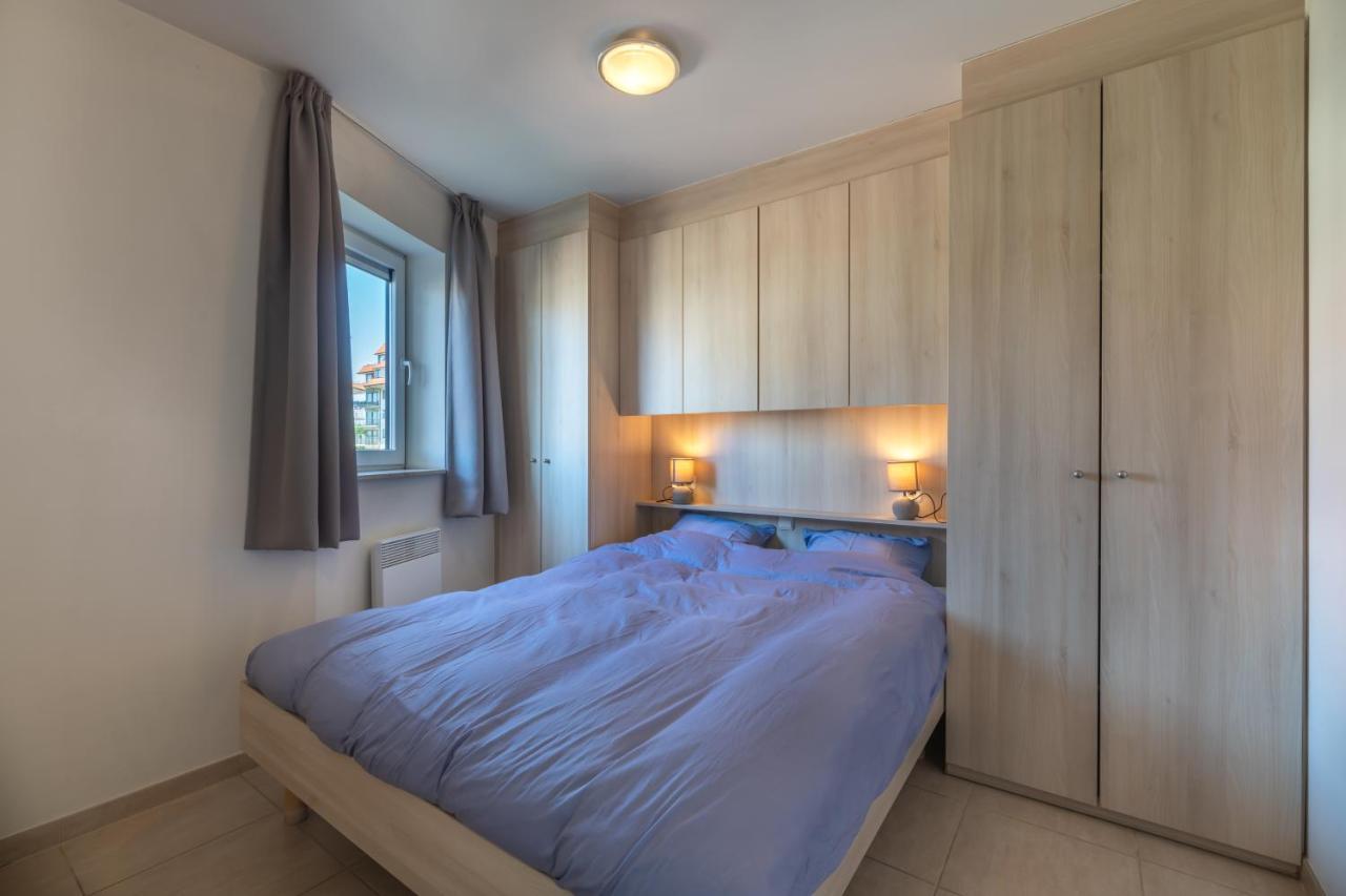Sans Souci - Residentie Neoportus Apartment Nieuwpoort Luaran gambar